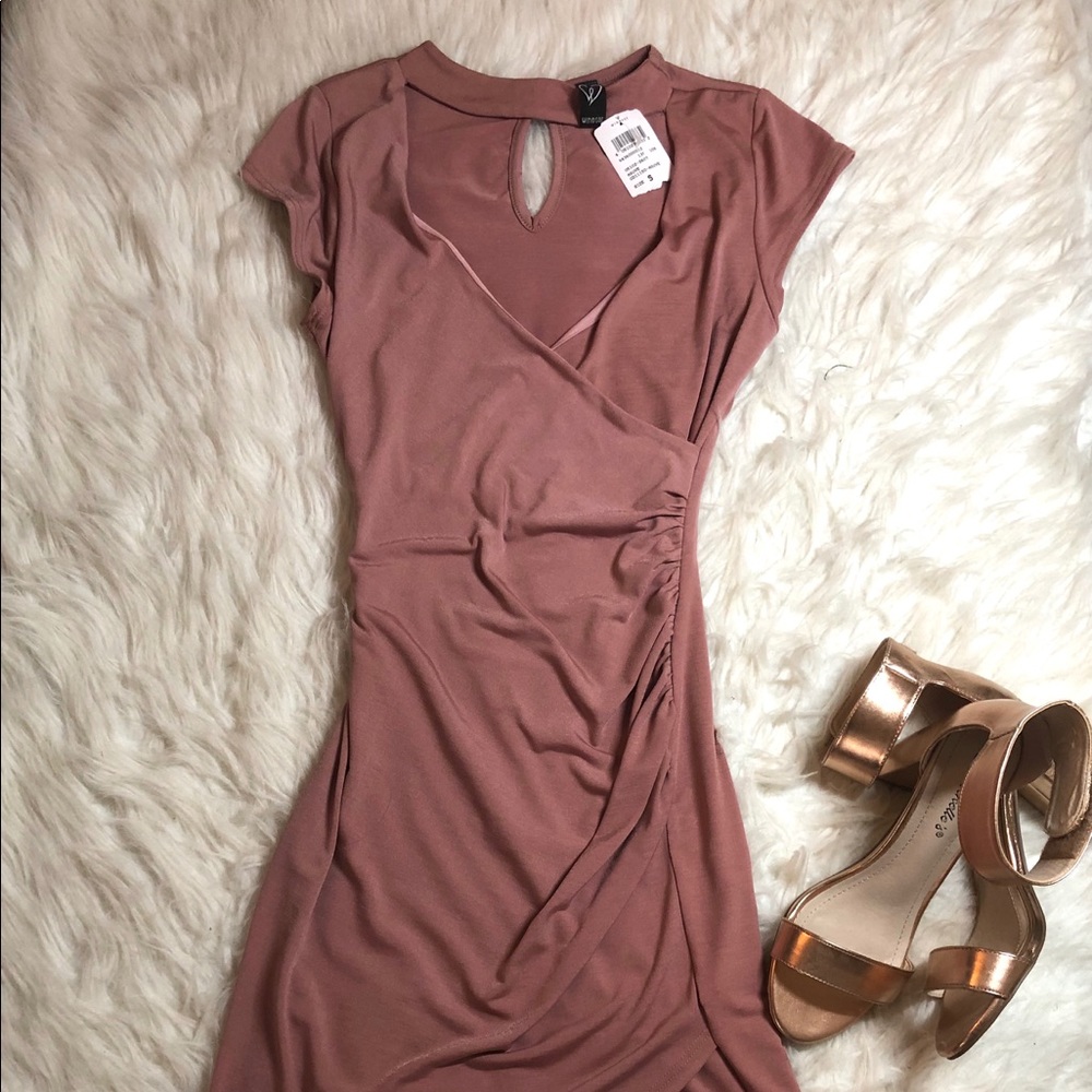 Pretty dress 👗
